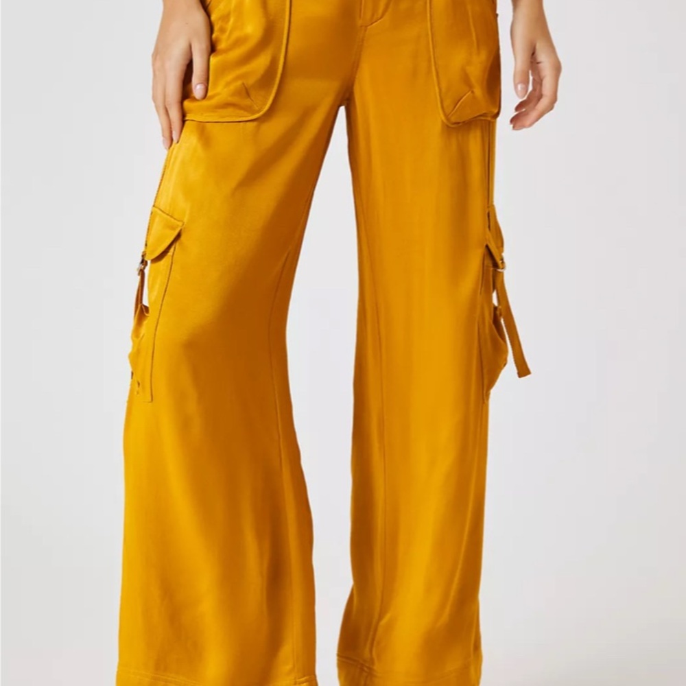 🌼By Anthropologie🌼Wide-Leg Cargo Pants
